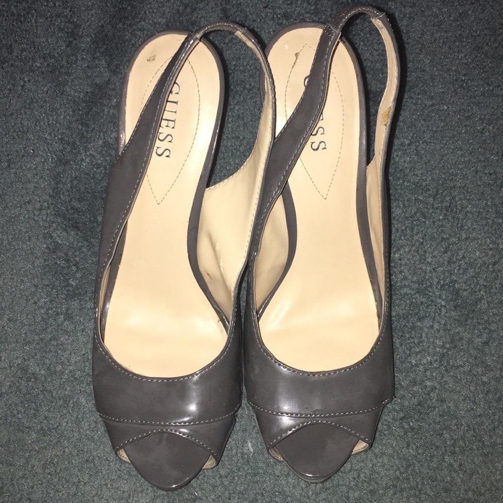 Gray heels